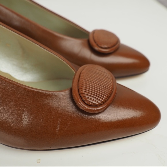 New Vintage Liz Claiborne sz 7.5 brown leather pumps - Picture 5 of 16